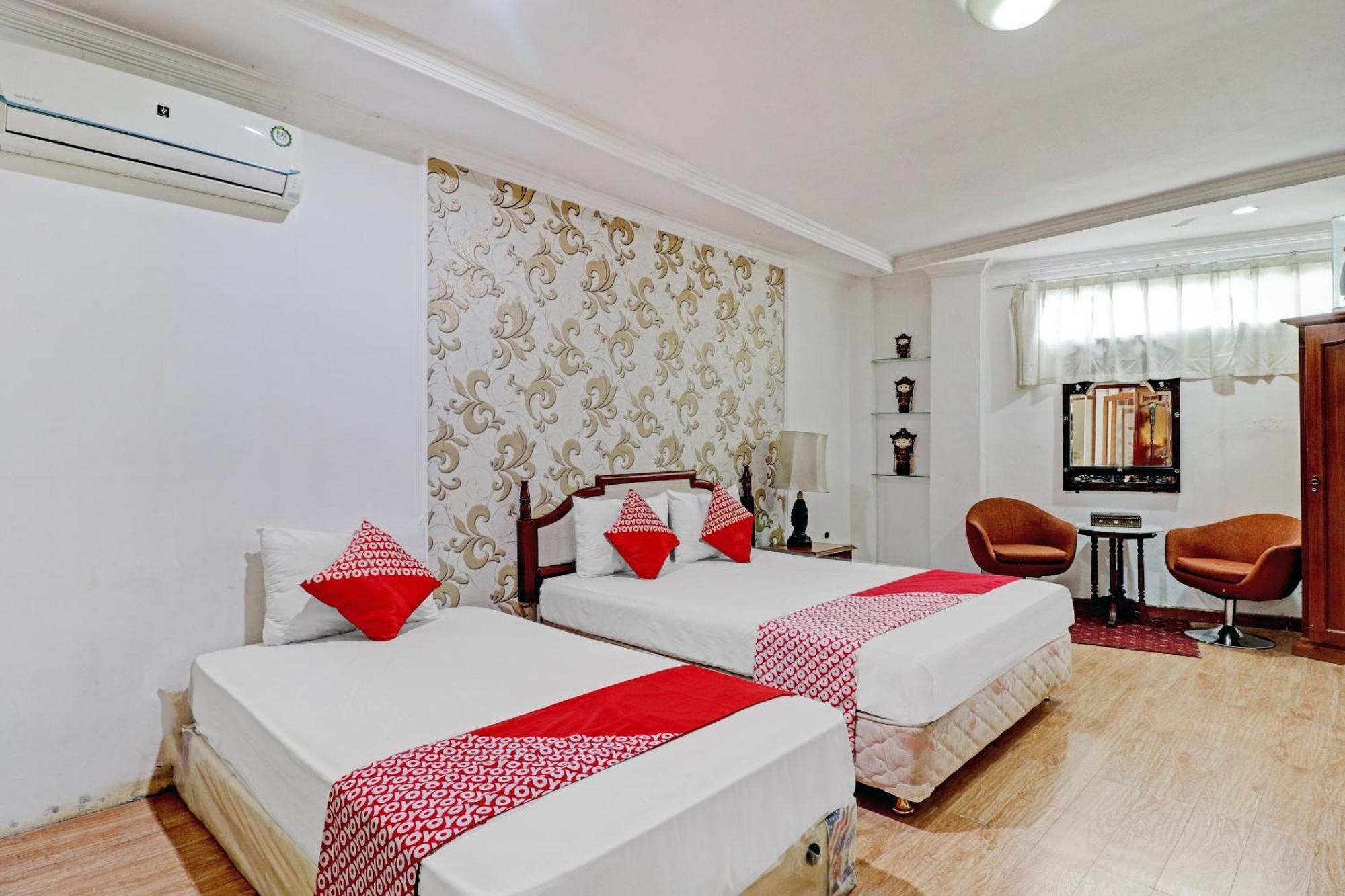 Hotel O Bandung Near Stadion Siliwangi Formerly The Ethnic Hotel バンドゥン エクステリア 写真