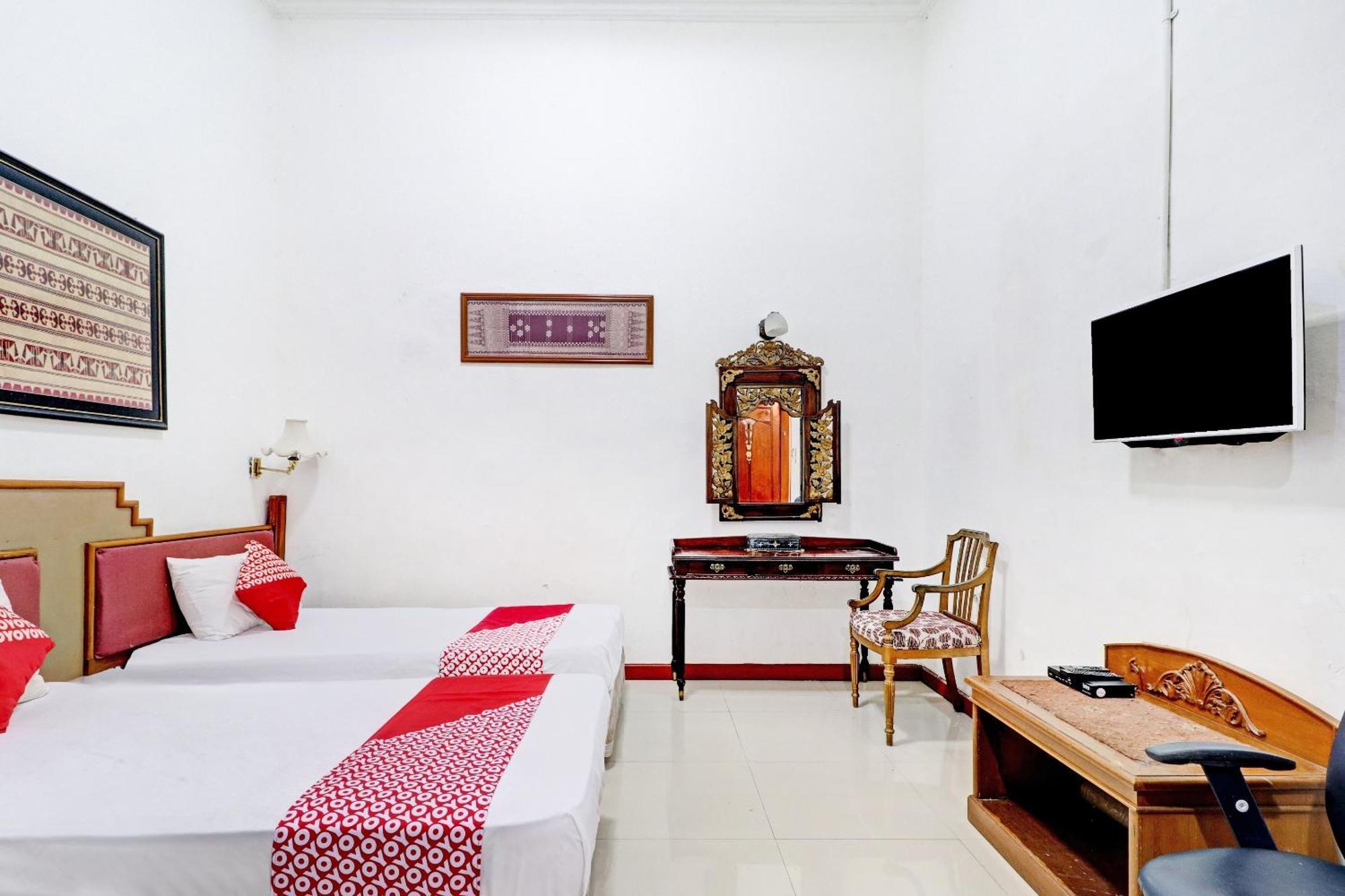 Hotel O Bandung Near Stadion Siliwangi Formerly The Ethnic Hotel バンドゥン エクステリア 写真