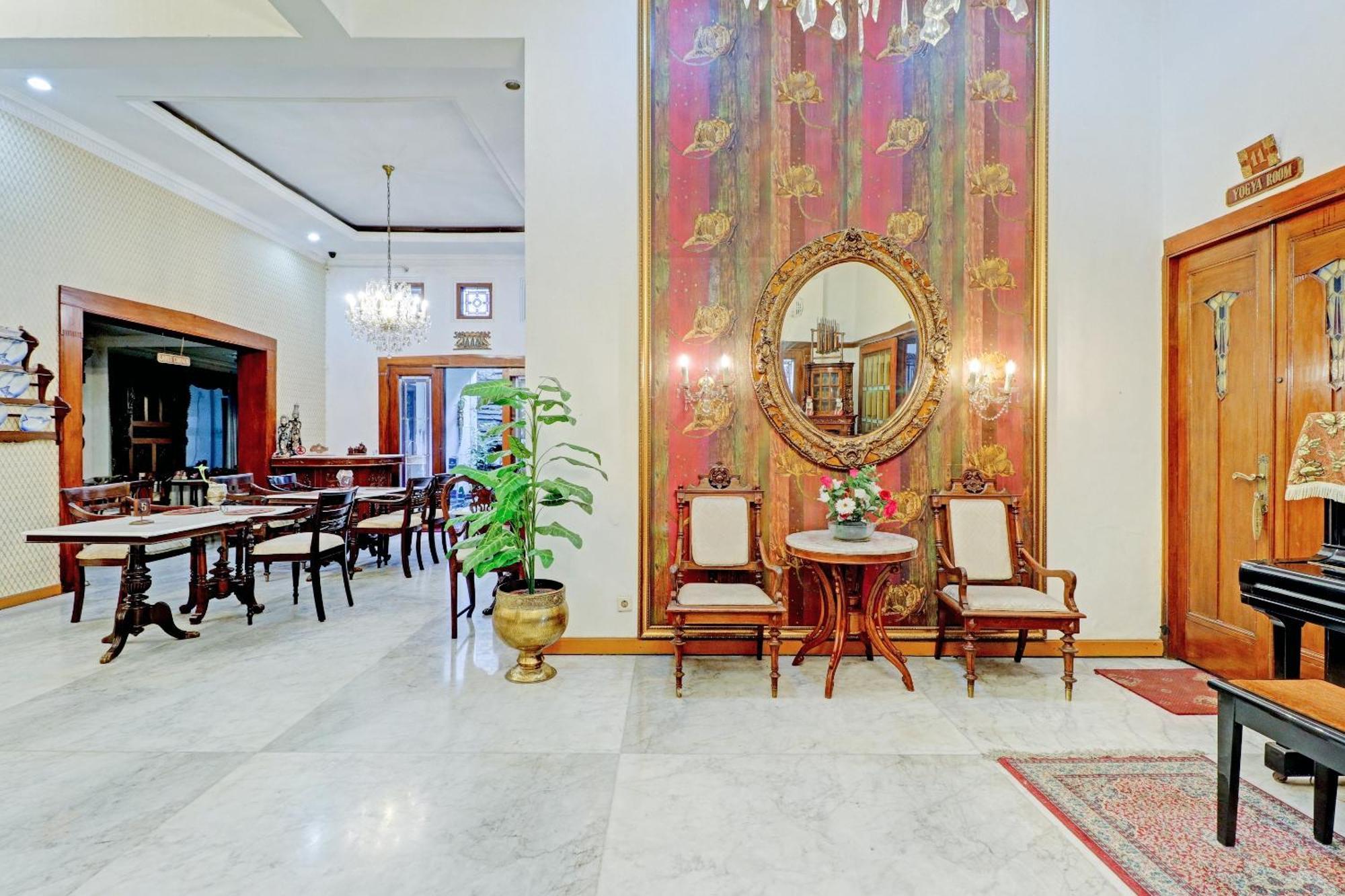 Hotel O Bandung Near Stadion Siliwangi Formerly The Ethnic Hotel バンドゥン エクステリア 写真