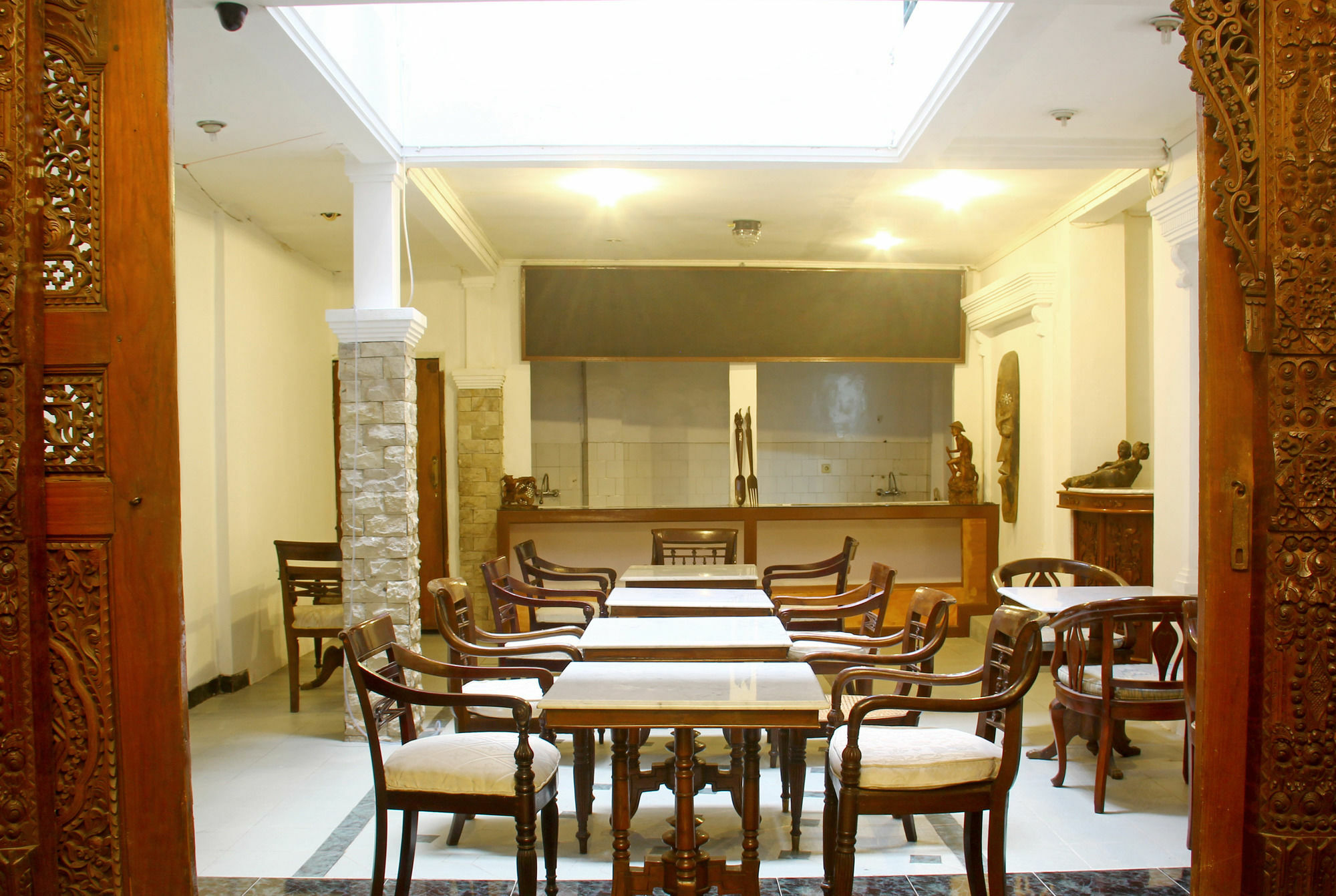Hotel O Bandung Near Stadion Siliwangi Formerly The Ethnic Hotel バンドゥン エクステリア 写真