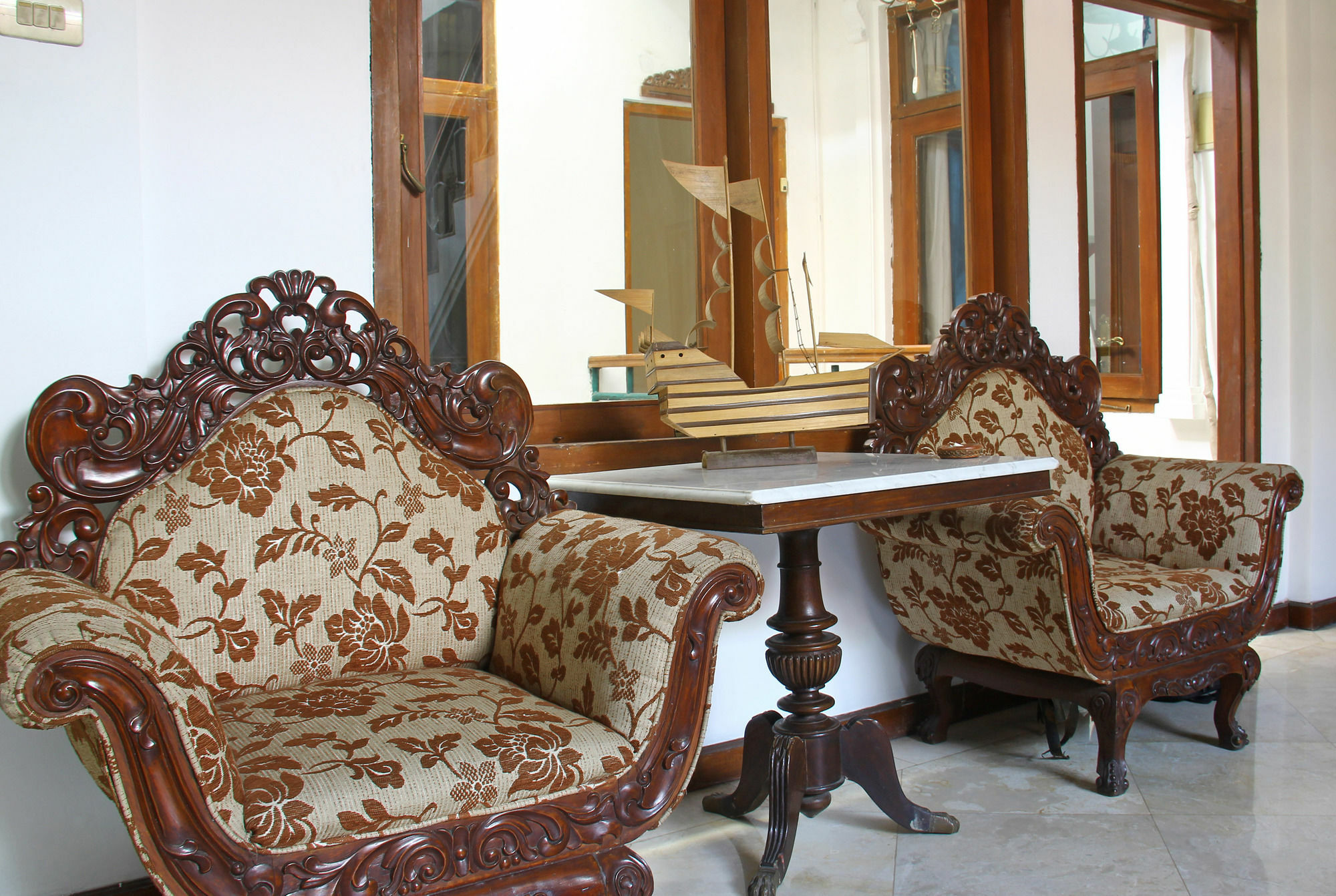 Hotel O Bandung Near Stadion Siliwangi Formerly The Ethnic Hotel バンドゥン エクステリア 写真